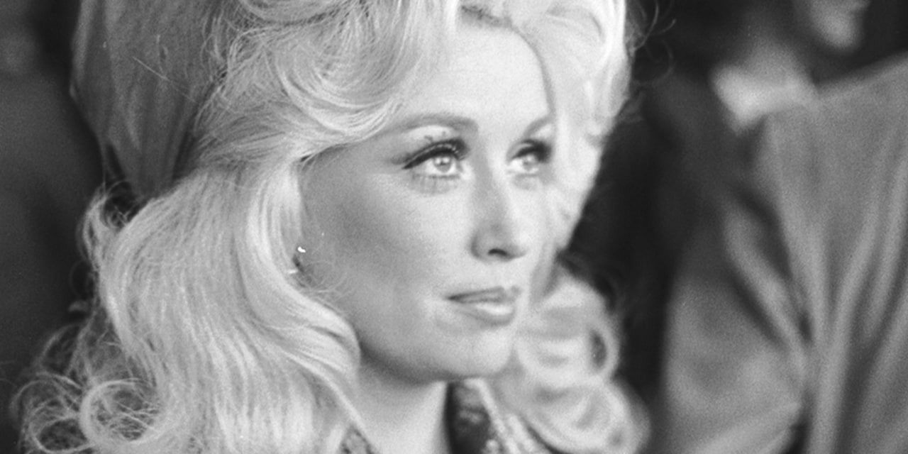 Card still for Peggy Noonan’s Wall Street Journal column on Dolly Parton.